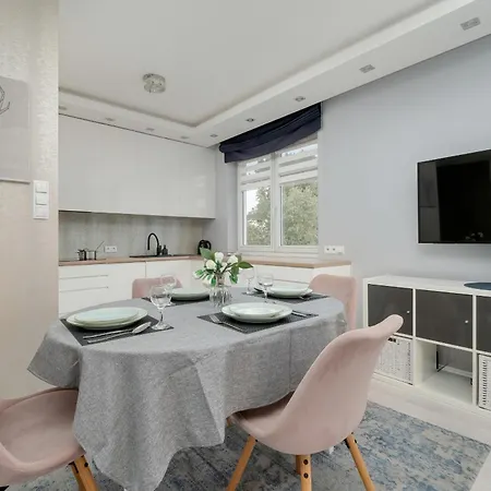 Przestronny & Elegancki Apartament W Gdyni Z Parkingiem I Wanna By Renters 公寓 格丁尼亚
