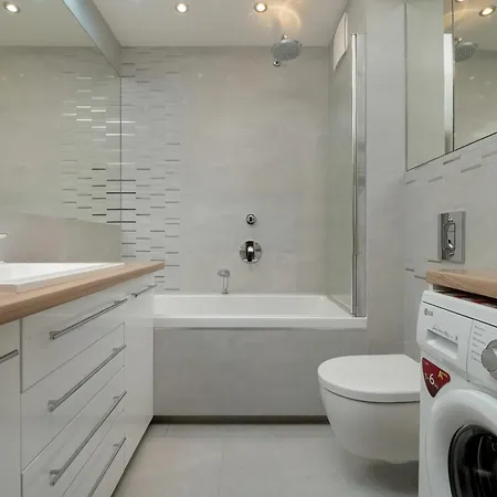 Przestronny & Elegancki Apartament W Gdyni Z Parkingiem I Wanna By Renters * 格丁尼亚